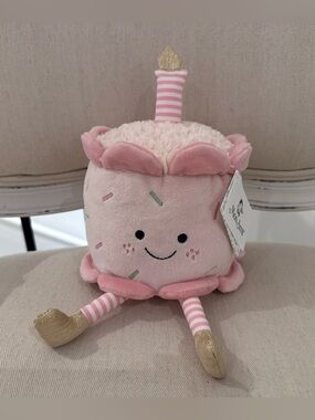 🤍 Mon Ami Designs Pink Stuffed Birthday Cake Pink NWT